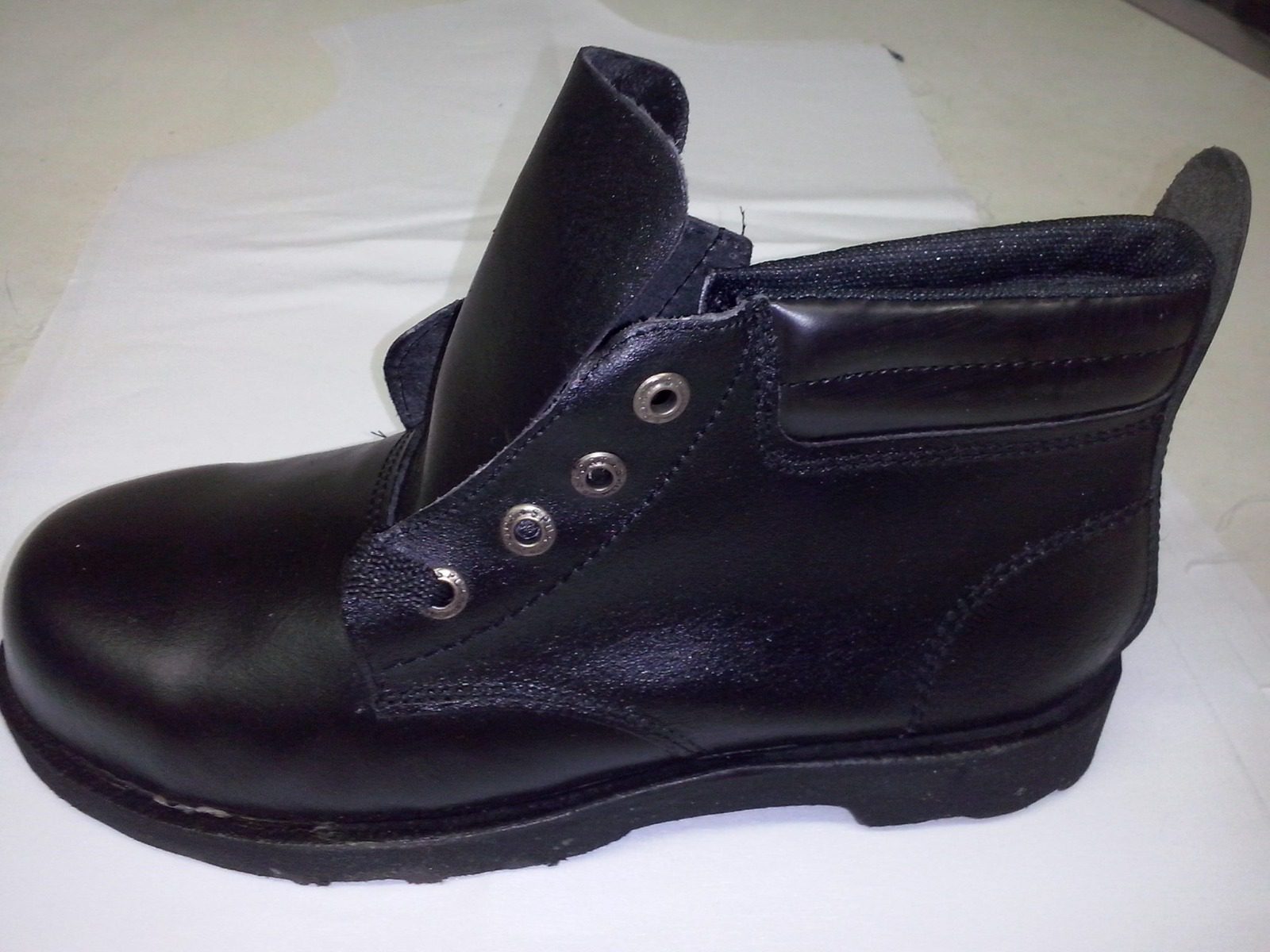 Botas